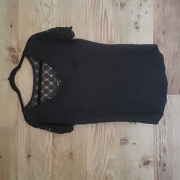 Express Black Short Sleeve Tee With Lace Trim Size Small - Picture 1 of 4